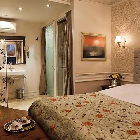 فندق كيتابيفي 4*