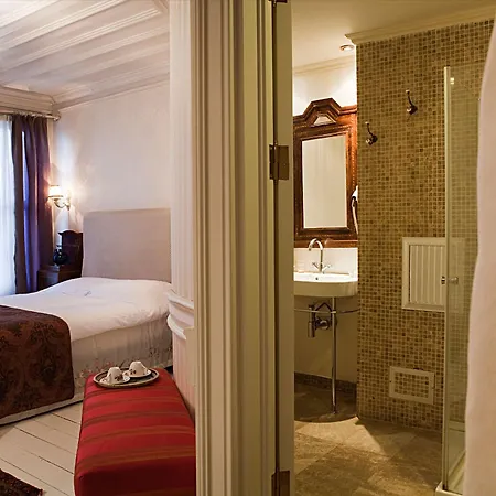 Hotel Kitapevi