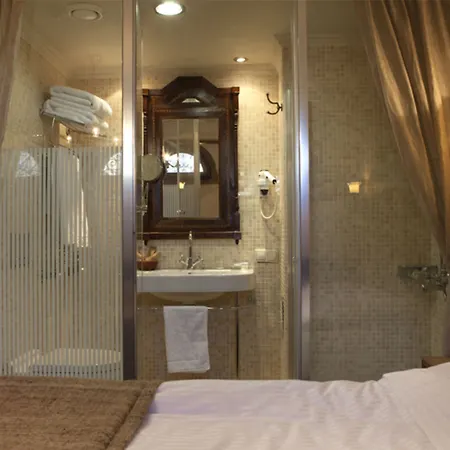 كيتابيفي فندق بورصة